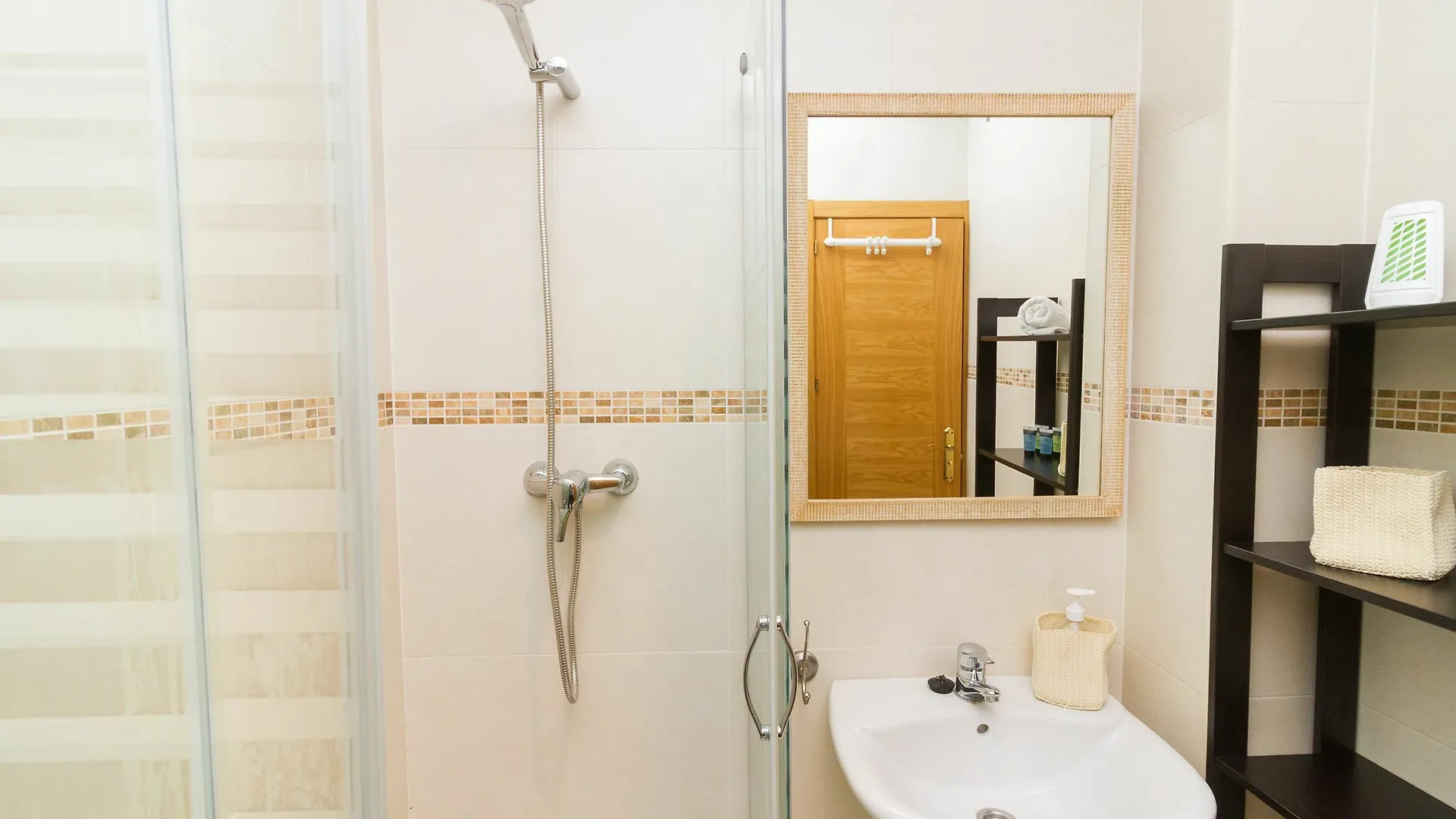 Calle Mezquitilla - Spacious Apartment By La Recepcion Malaga
