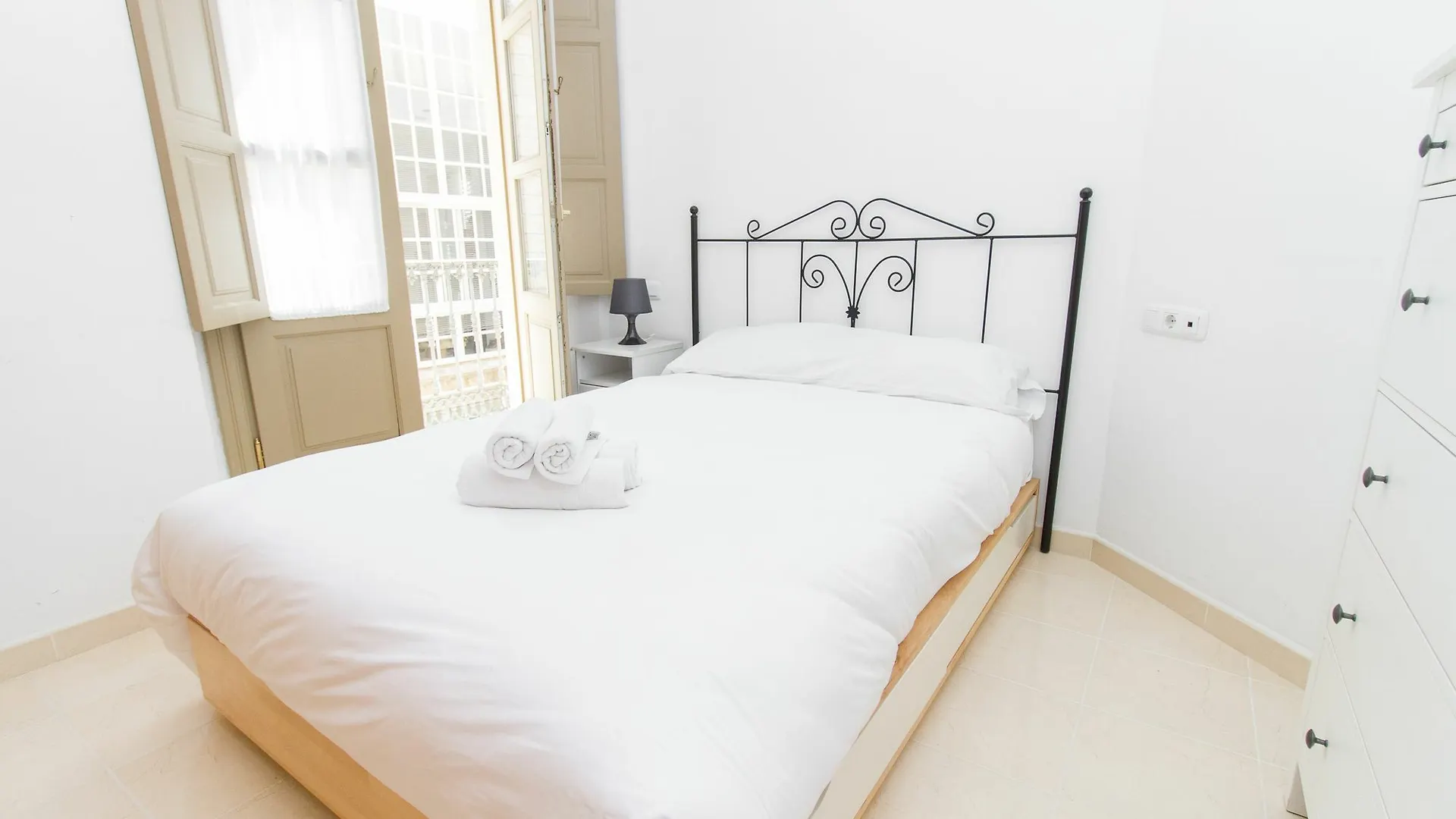 Calle Mezquitilla - Spacious Apartment By La Recepcion Málaga