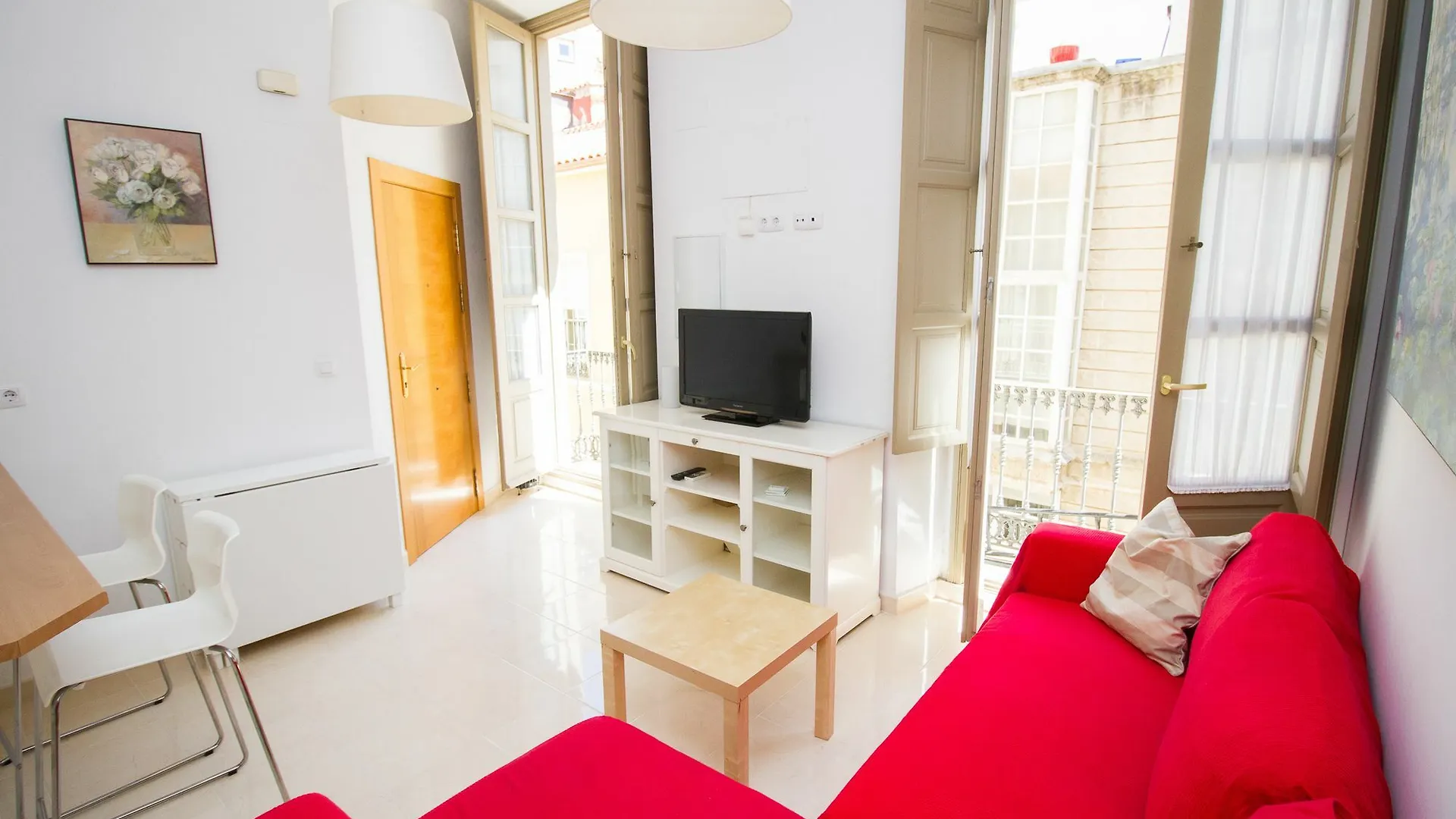 Calle Mezquitilla - Spacious Apartment By La Recepcion Malaga Spain